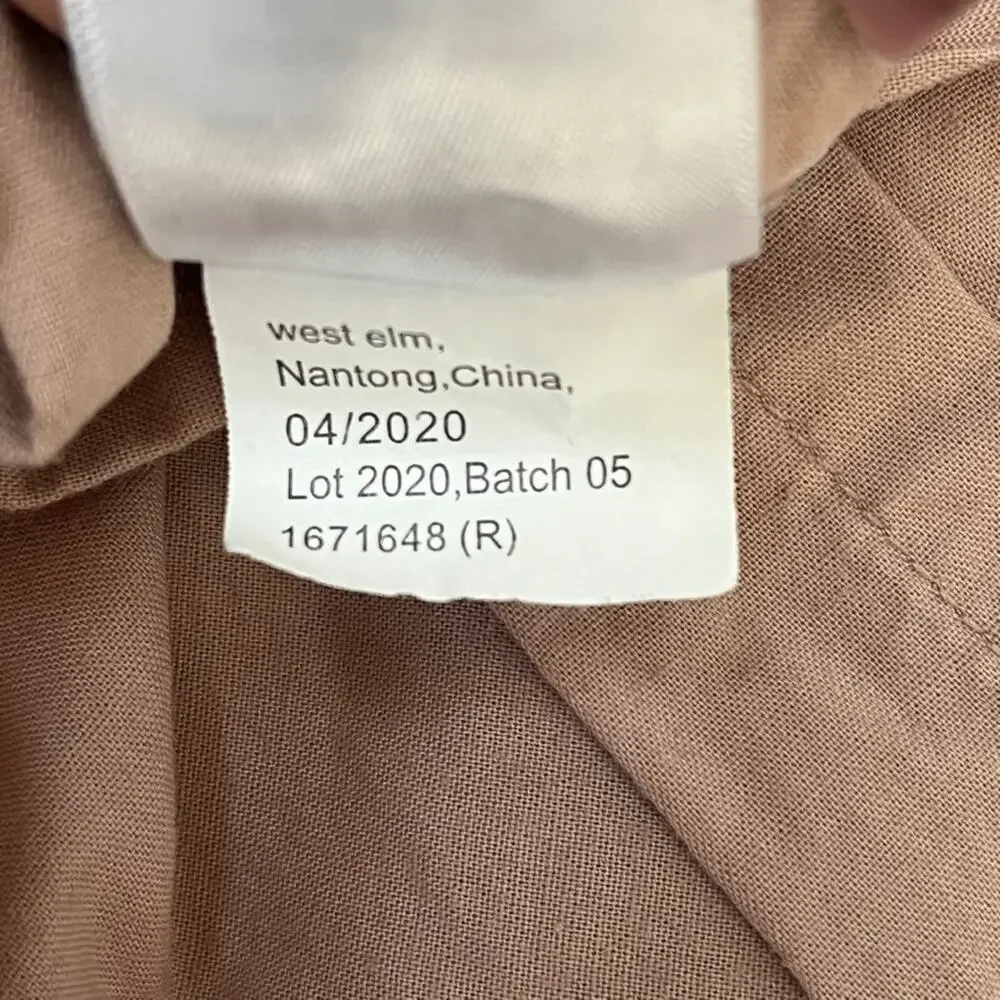 West Elm Dusty Blush Crinkle Velvet Queen Duvet Cover Button Closure